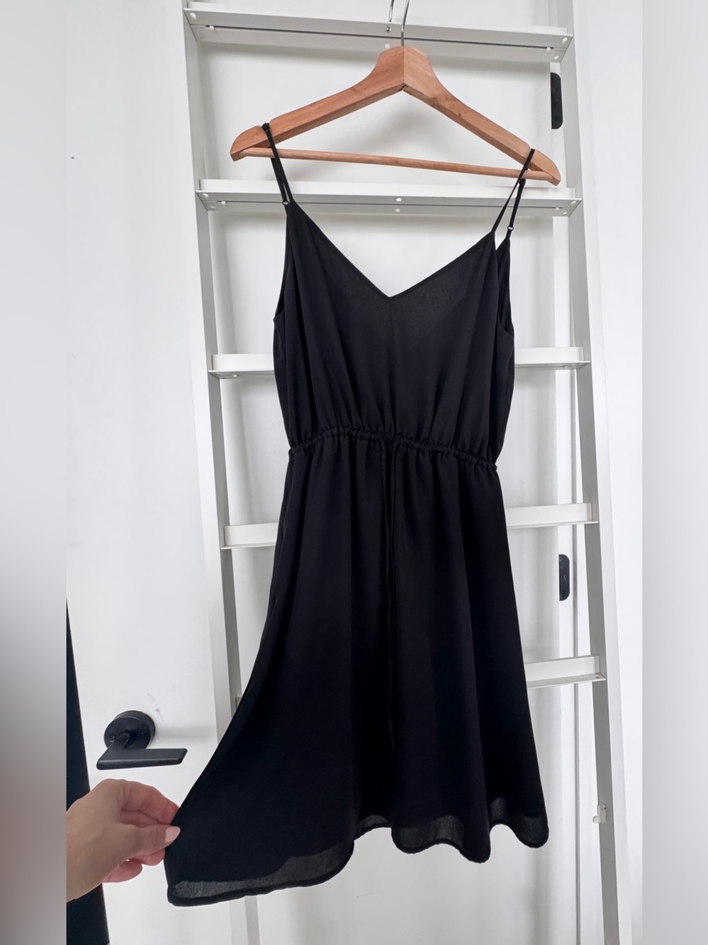 ❌SOLD❌ Aritzia Babaton Casimir Dress — Black | Size S - Picture 2 of 9